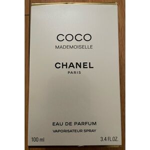 CHANEL COCO MADEMOISELLE Empty Box Only
CHANEL EAU FRAICHE Empty Box Only.